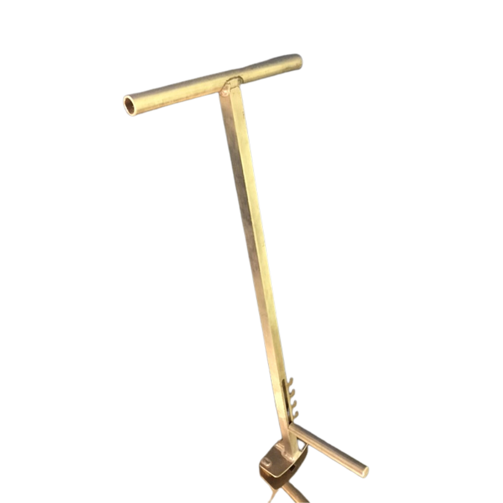 Tool for handling locking cover